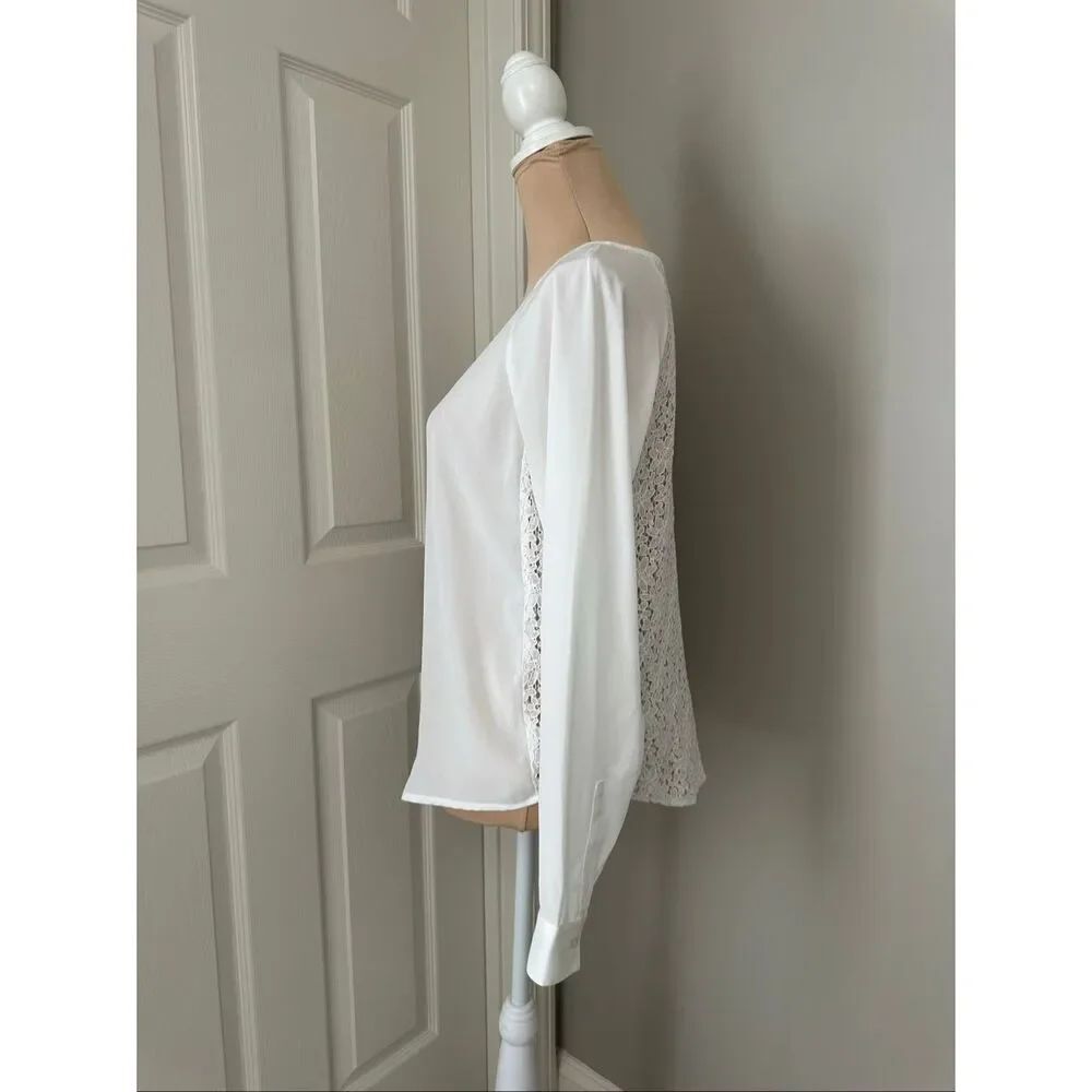 Joe Fresh blouse - Picture 2 of 7